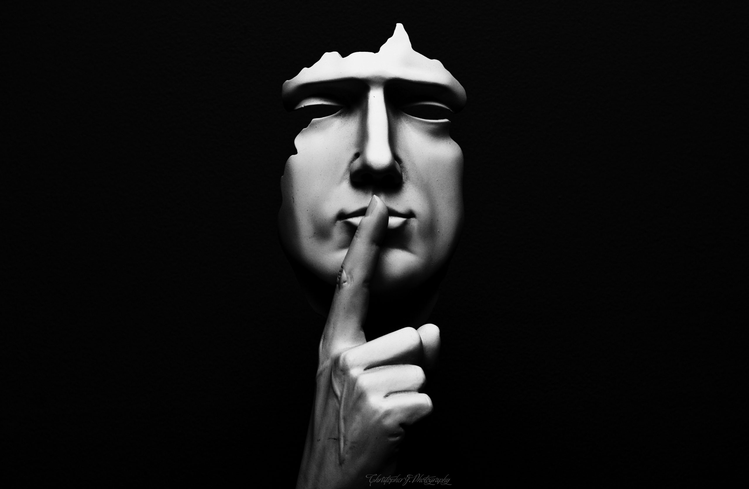 La importancia del silencio en el camino iniciático